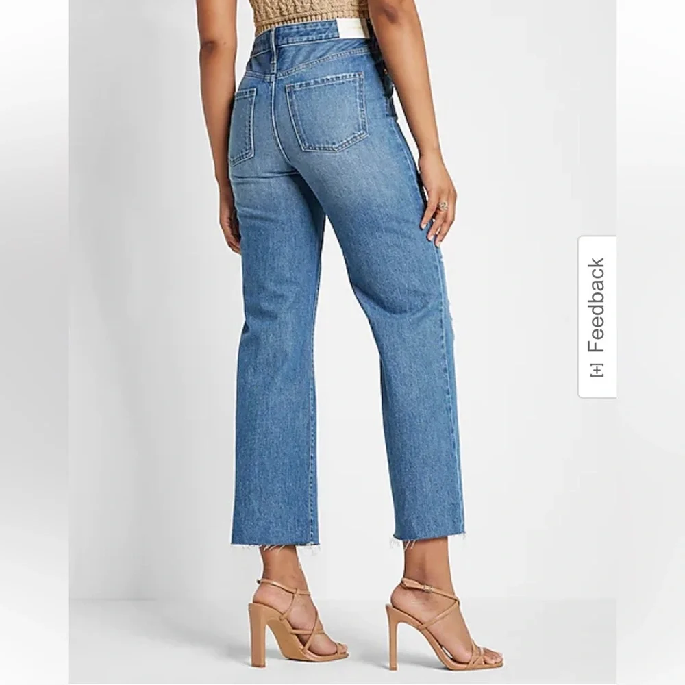 NWT Mid Rise Medium Wash Ripped 90s Ankle Boot Jeans - Picture 3 of 10